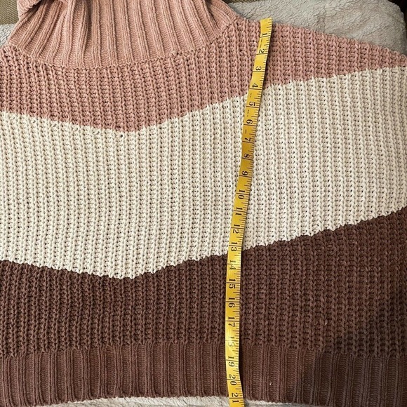 POL Canyon Rose Color Block Oversized Chenille Turtleneck Sweater Size L… - Picture 6 of 9